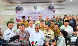 Ramadhan Penuh Kepedulian: Ketua MPR, Mendagri, dan BPOM Serahkan Bantuan untuk delapan kabupaten di Aceh